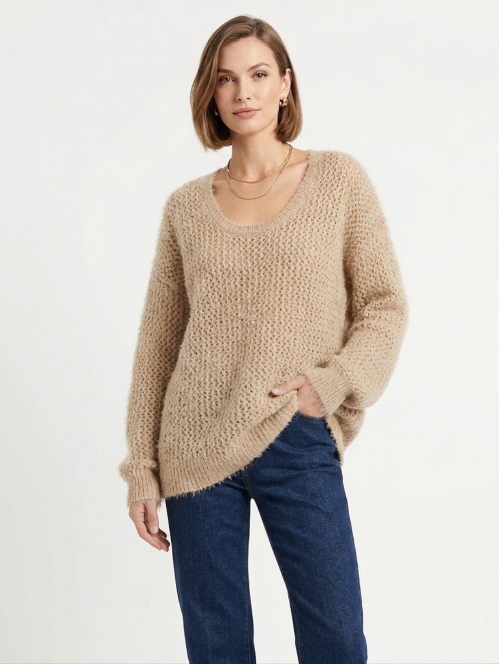 DKNY Beige Tan Eyelash Soft V-Neck Sweater Medium Fuzzy ✨️